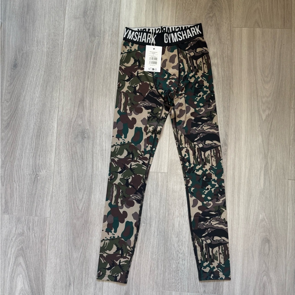 Mens Gymshark Green Camo Leggings